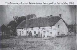04-Molesworth Arms before fire.jpg